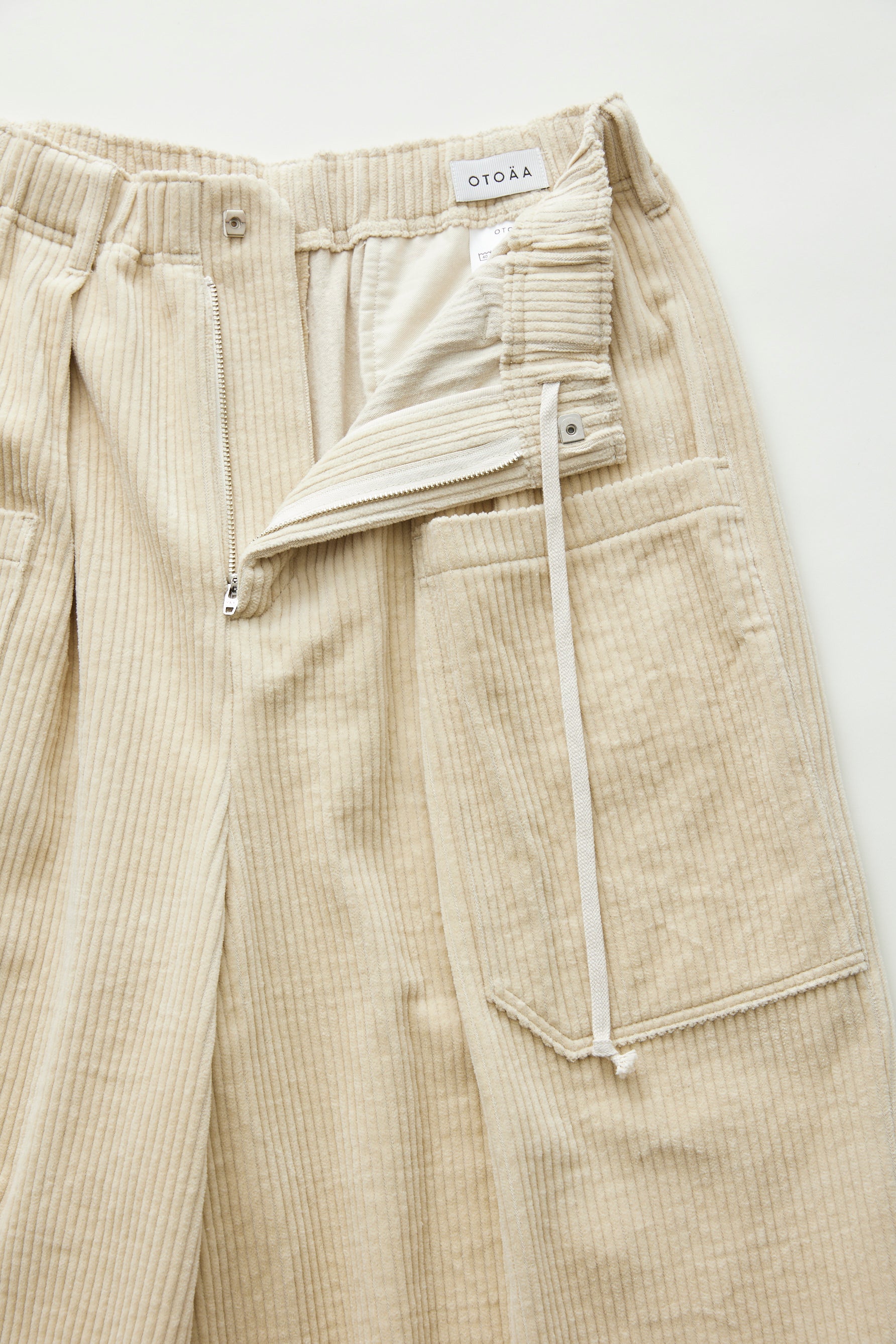 CORDUROY BALLOON PANTS / BUTTER – OTOÄA