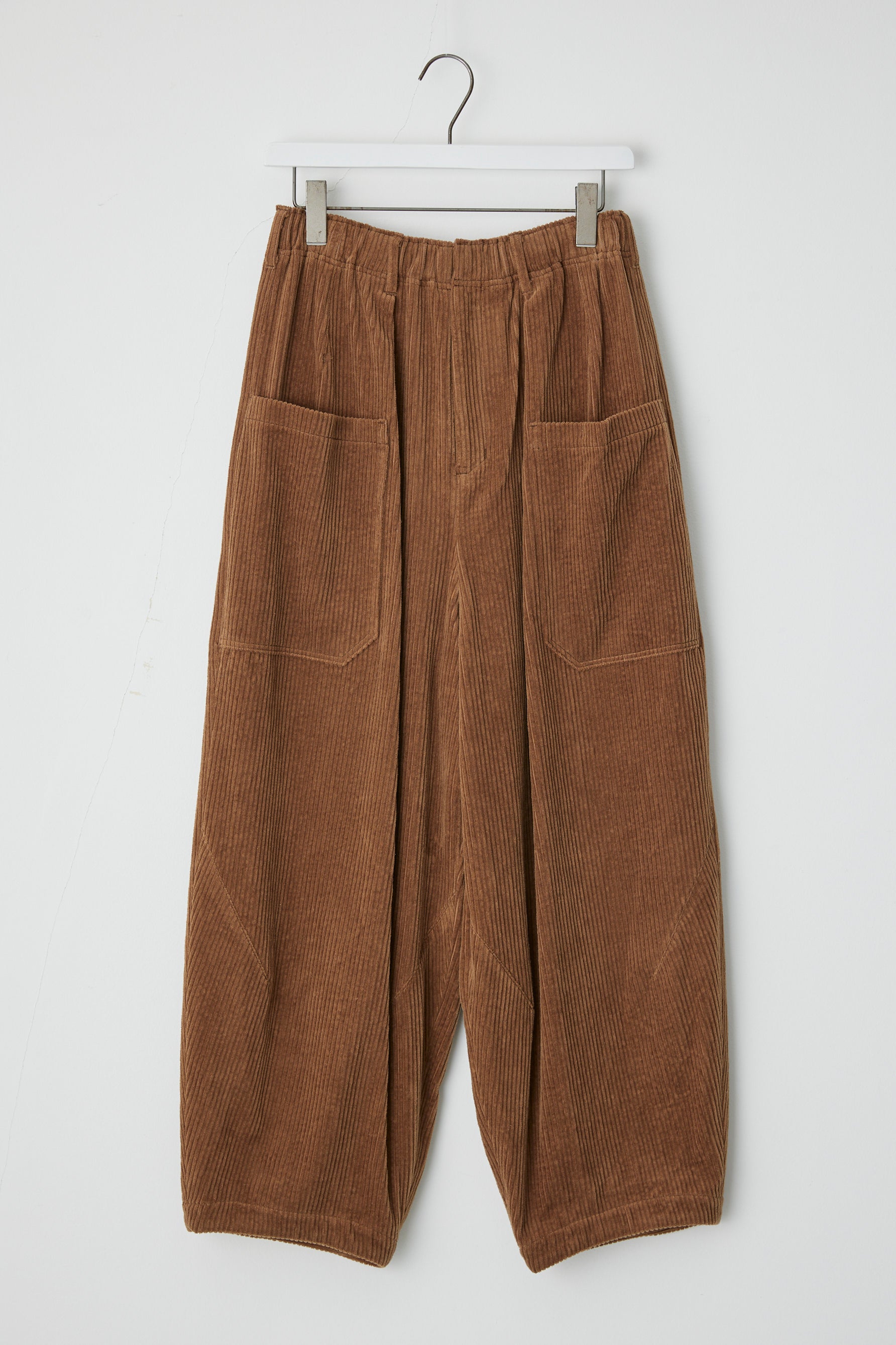 CORDUROY BALLOON PANTS / WALNUT – OTOÄA